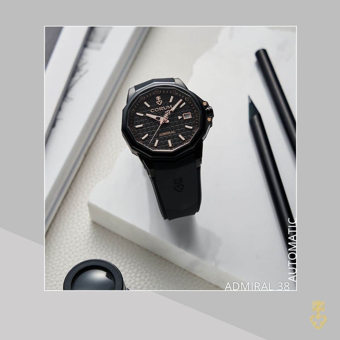 コルムのインスタグラム：「AVAILABLE NOW - The #unisexwatch #Admiral 38 Automatic full black highlighted with a touch of gold color - Ref. A082/04368 - 082.202.95/F371 AN25 - Discover online: shorturl.at/gsQW1 - #CorumWatches #RiskIsTheReward」