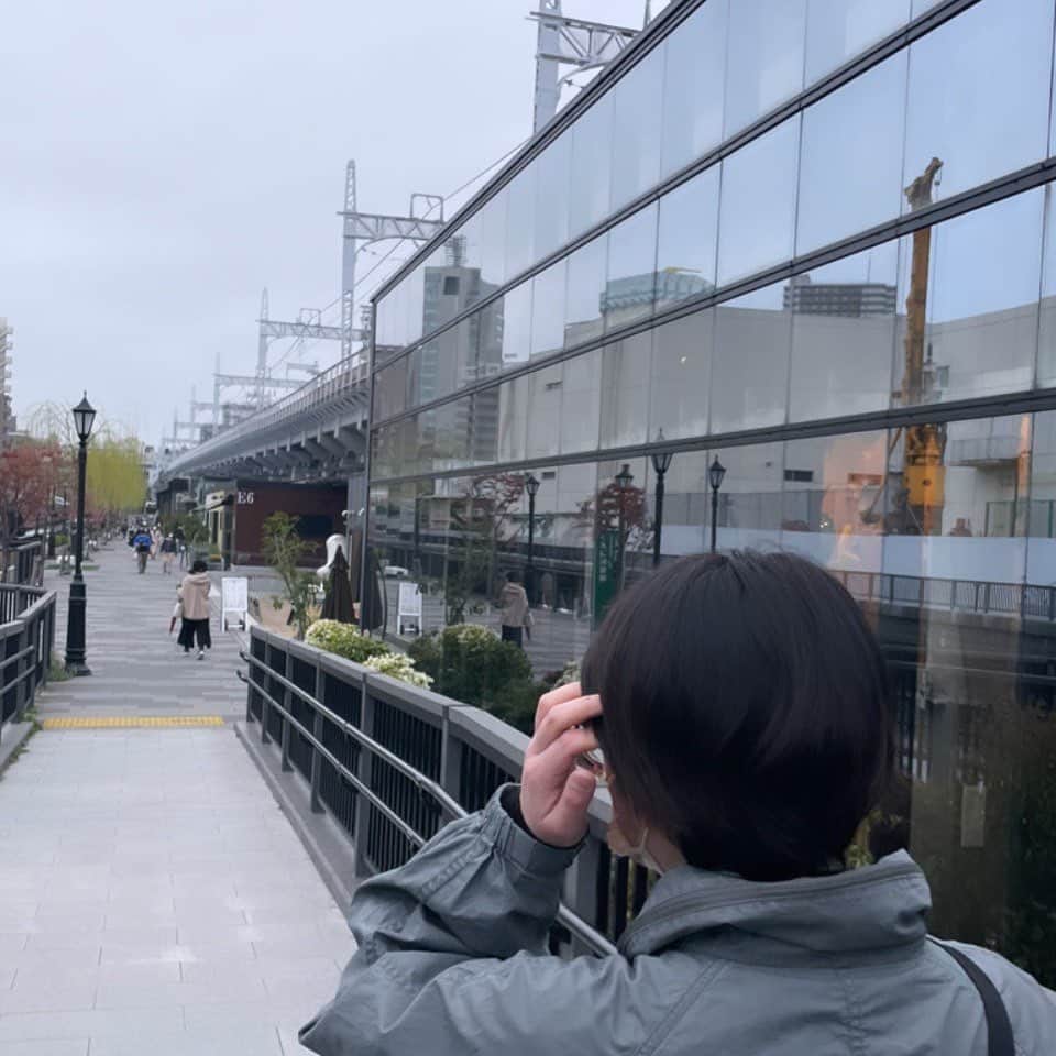 東京ビューティーアート専門学校さんのインスタグラム写真 - (東京ビューティーアート専門学校Instagram)「こんにちは⛅ 本日は【美容学生の休日】についてご紹介致します。  1.2枚目の写真は、同じクラスの友達と『アドミュージアム』に行って来た時のです！ 広告に特化した珍しい美術館でした🖼 見たことある懐かしい広告があり江戸時代から現代までの広告の歴史を振り返れる作りになっていてとても楽しかったです！  3.4枚目の写真は、エステ科の美女と 『ソラマチと浅草』に行ってきました⛩️ 浅草を行ったのが小学生以来だったのでとても楽しかったです！ 大好きないちご飴も沢山食べました🍓 おみくじで凶を引いてしまった美女も愛おしかったです♡  皆さんは春休みどうお過ごしでしたか？ 新学期が始まり、大変だなと思う時もあると思いますが、休日を有意義に過ごすことで授業のモチベーションも上がると思います！  思い出いっぱいの楽しい1年にしましょう👍🏻 ̖́-‬  本日の担当は bn_sj_3でした🦖  詳しくはHP/プロフィールから🌼 Tokyo B×art  @tokyo_beauty_art_college   ・ #今日の東京ビューティーライフ #東京ビューティーアート #東京ビューティーアート専門学校 #美容学生 #美容専門学校 #三幸学園 #jk #fjk #sjk #ljk #ヘアメイク #エステ#ネイル #メイク#美容 #beauty #ootd  #モデル #トータルビューティ #美容好きな人と繋がりたい #美容学生の日常 #美容学生の休日 #お洒落さんと繋がりたい #知る専 #美容学生あるある #美容学生図鑑 #美容学生と繋がりたい #美容学生さんと繋がりたい #美容学生の放課後 #オープンキャンパス」4月11日 17時17分 - tokyo_beauty_art_college