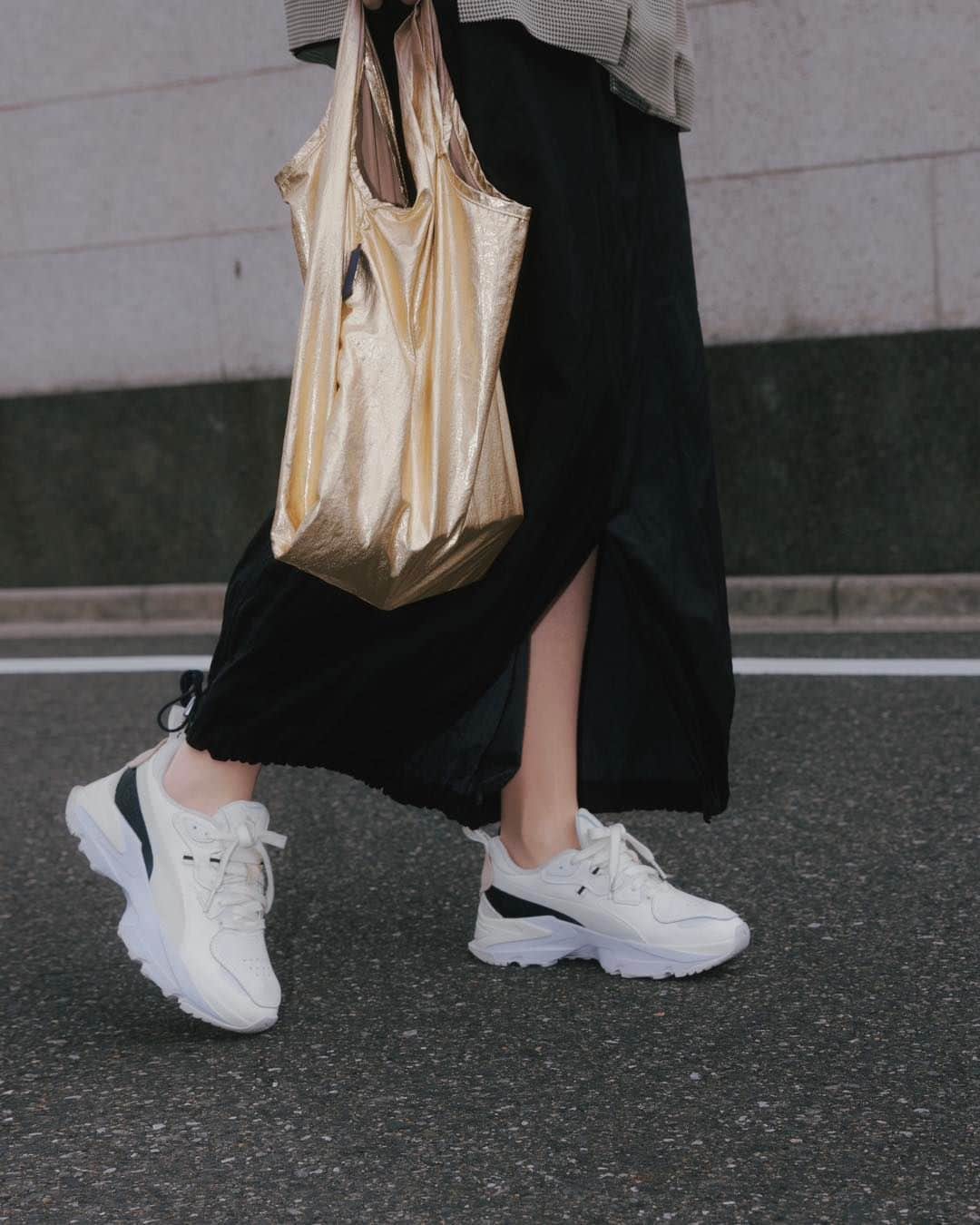 Ameri vintageさんのインスタグラム写真 - (Ameri vintageInstagram)「4.13(Thu)12:00 DINARA WNS AMERI ORKID WNS AMERI will be released. . #puma_ameri #ameri #amerivintage #shopping #fashion #japan #sneaker #footwear」4月11日 17時50分 - amerivintage