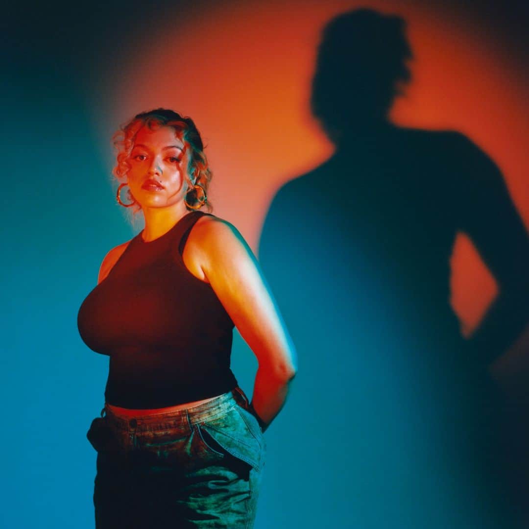 サウンドクラウドのインスタグラム：「Last week @mahalia dropped her new single "Terms & Conditions" and it hasn't left our rotation since 💕 Check it out at the link in our bio🔥」