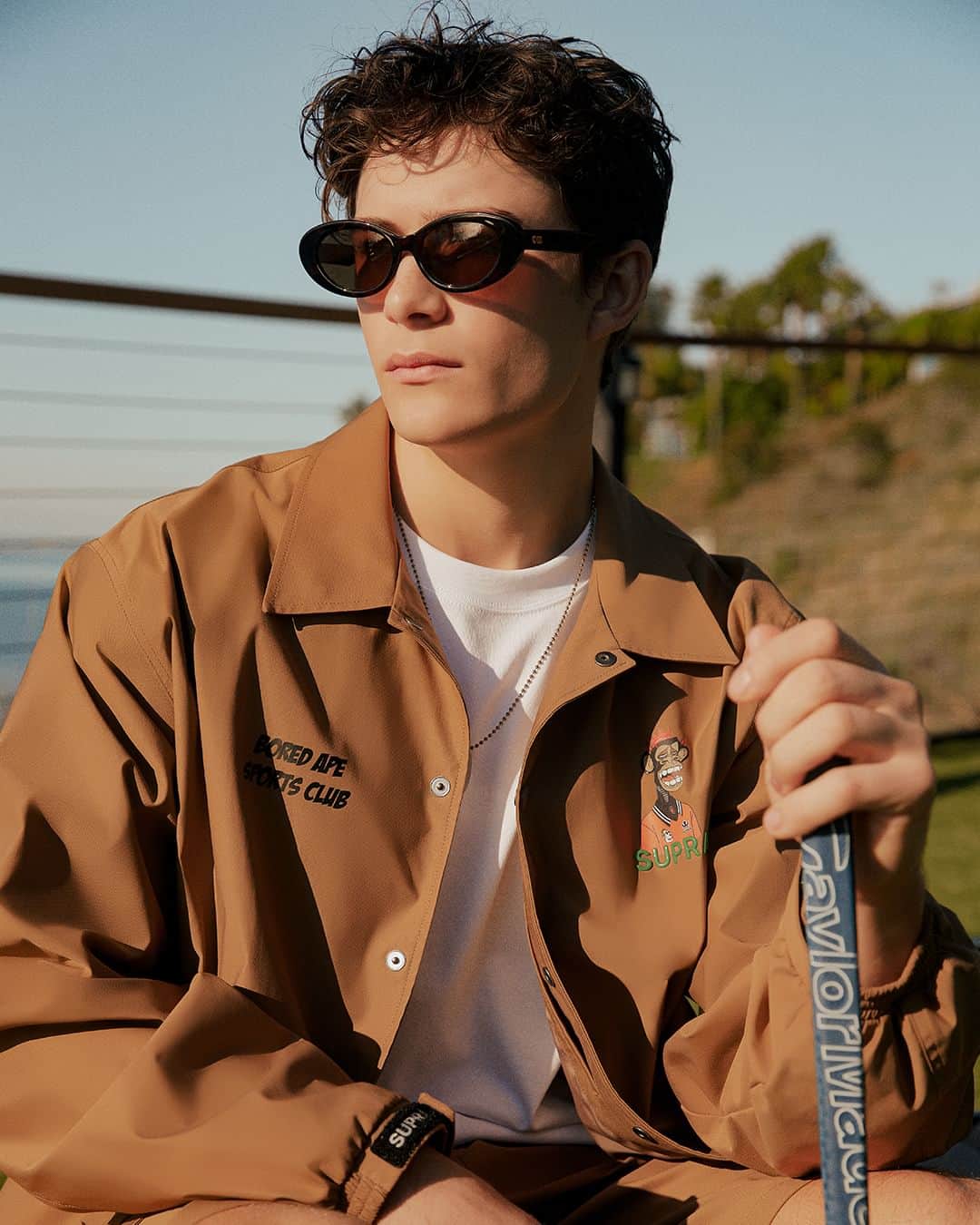 スープラのインスタグラム：「SUPRA X BAYC  SUPRA and Bored Ape Yacht Club (BAYC) collaborative collection is released. This collection with BAYC #5837, #5965, and #7298 IPs, is made with fabrics that are suitable for sports activities and can be worn every day as well as athletic wear. Discover more via the link in bio.」