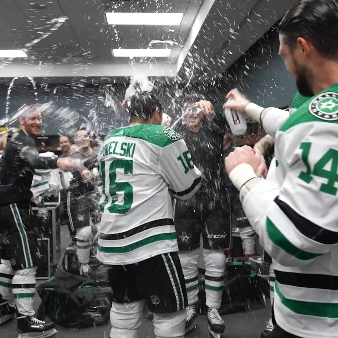 のインスタグラム：「OFFICIAL: The Dallas Stars are fun.」