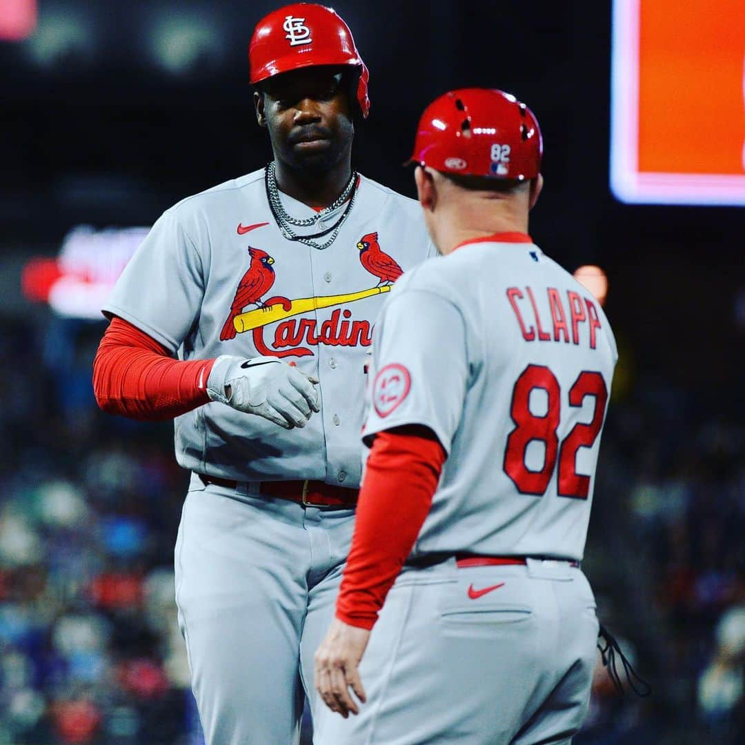 セントルイス・カージナルスさんのインスタグラム写真 - (セントルイス・カージナルスInstagram)「Jordan Walker is the first #STLCards rookie to start their career with a hit in their 1st 10 games!」4月11日 11時36分 - cardinals