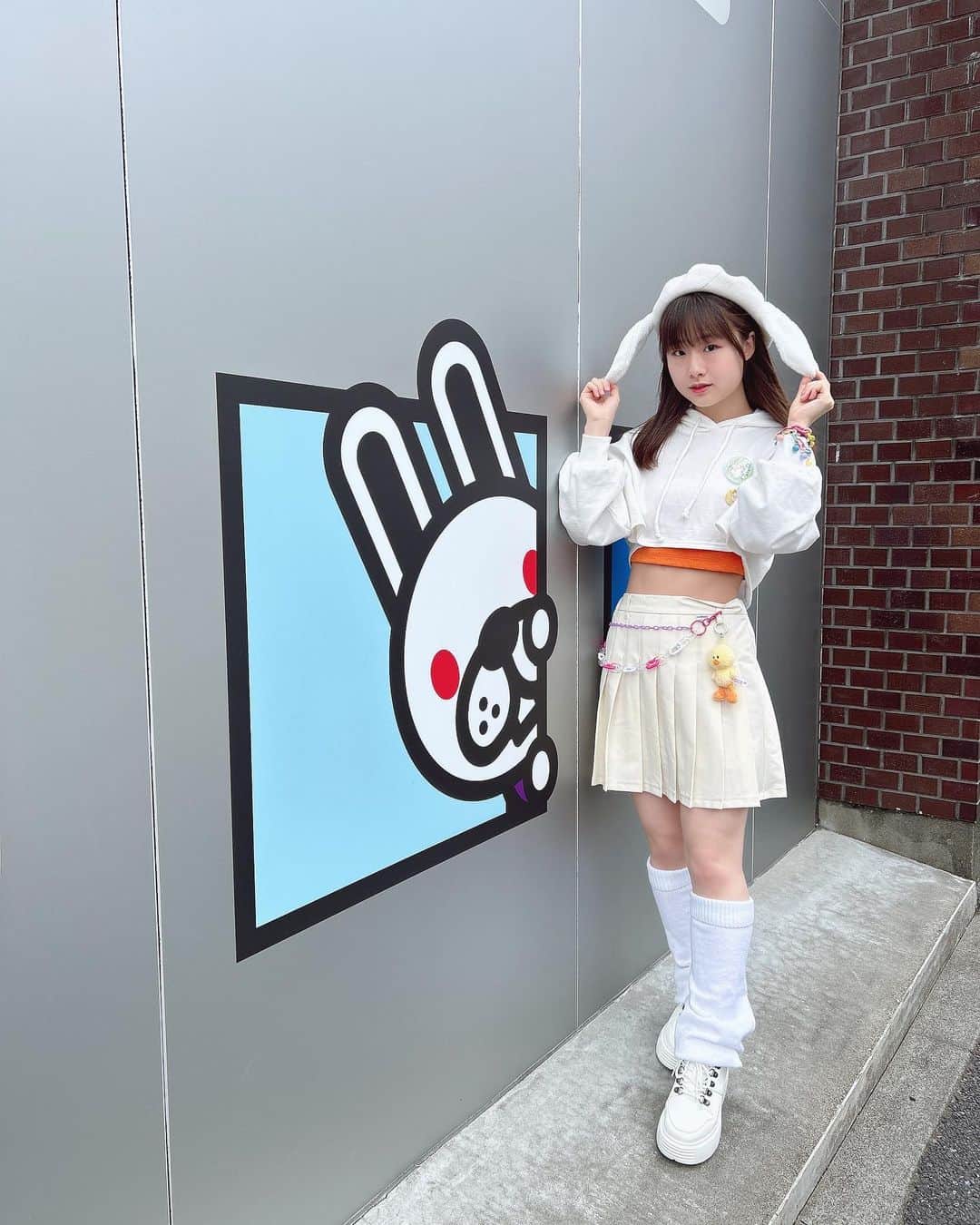 新倉愛海のインスタグラム：「うさぎ好き🐰 ⁡ #アプガ2 #idol #Japaneseidol #うさぎ」
