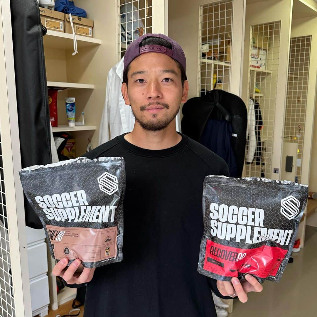 白崎凌兵さんのインスタグラム写真 - (白崎凌兵Instagram)「おすすめのプロテインです⚽️ #soccersupplement jp」4月11日 12時32分 - ryohei.shirasaki_official