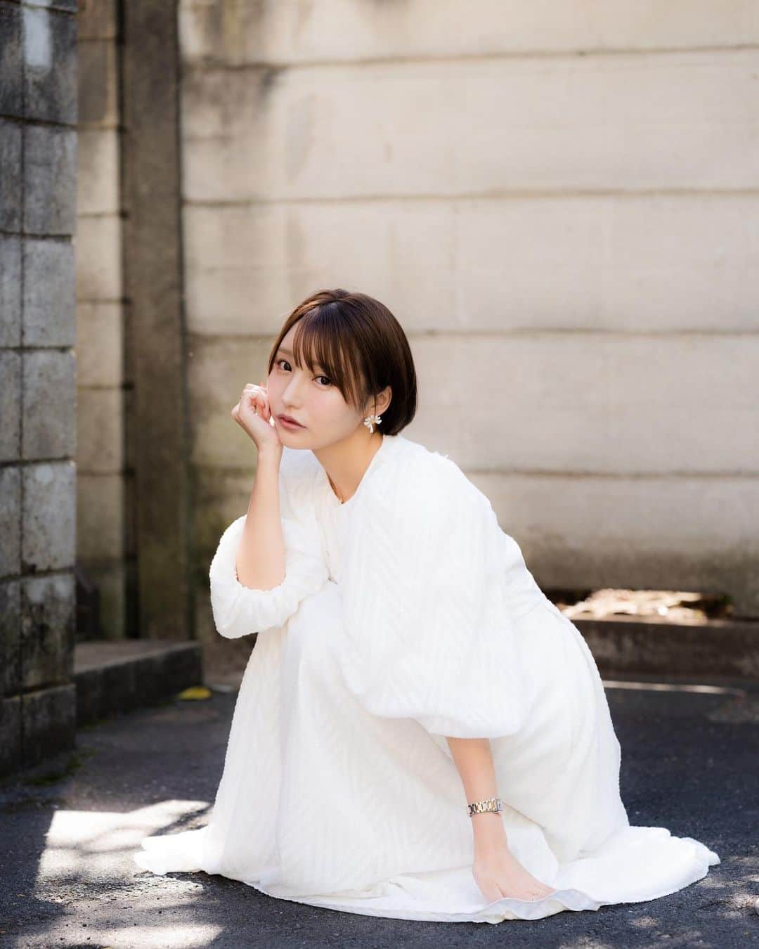 AYAのインスタグラム：「東京これから行く頻度ふやそうかな🧐 東京のカメラマンさんor被写体さん撮影しませんか〜😌  うつります！ 撮ります！     photographer @_k.taa  肌の色も質感もすき😌  #関東撮影モデル  #遠征撮影の旅  #カメラマンさんと繋がりたい  #被写体モデル  #作品撮りモデルやります  #被写体依頼受付中  #カメラマン大阪  #両刀使い  #カメラ勉強中  #レタッチで世界観  #レタッチ好きな人と繋がりたい」