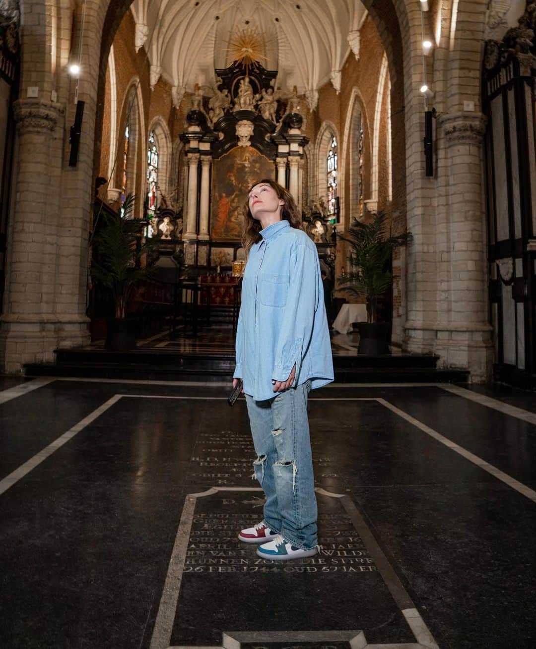 ケリーウェアスラーのインスタグラム：「24 HOURS IN ANTWERP The landscape of creative talent across fashion, art, design and cuisine in Antwerp is incredible… a bit of exciting Business and Pleasure….More to come soon. XK」