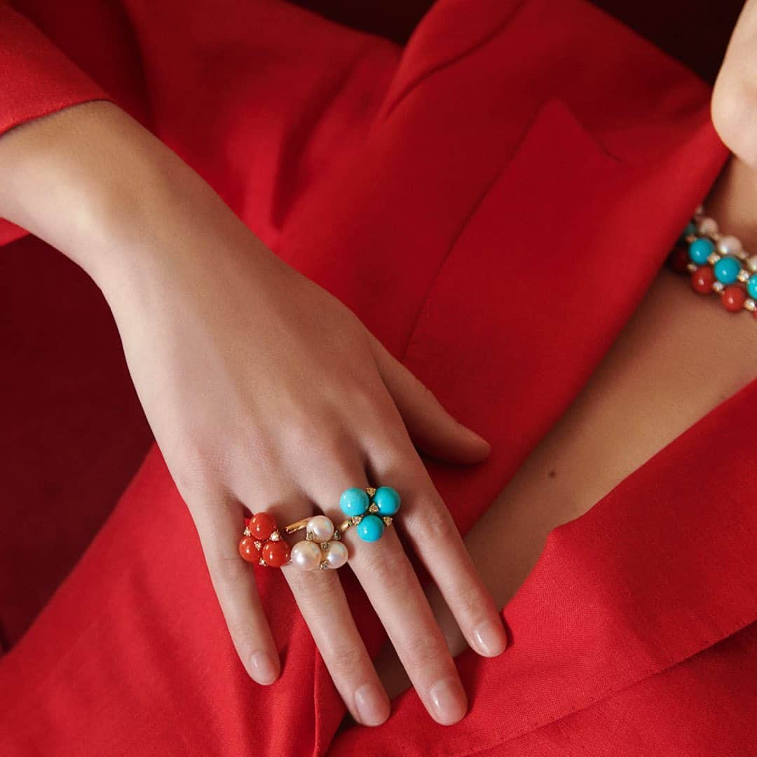 Chanteclerのインスタグラム：「. Cherie, in gold,diamonds, turquoise,coral and pearls. A gradient of colourful boules recreates the emotional palette the Mediterranean. #chanteclercapri #capri #cheriecollection」