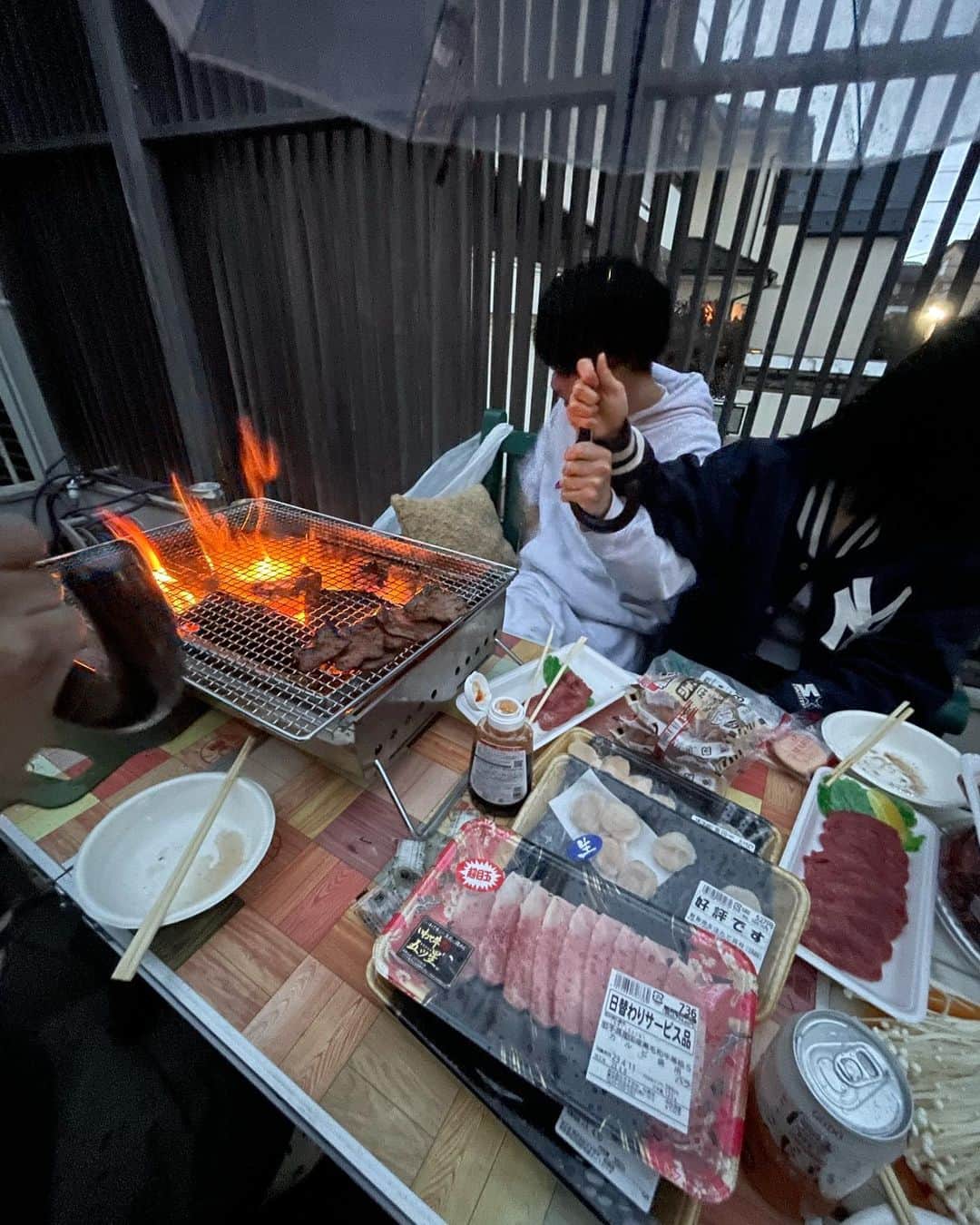 浅井小次郎さんのインスタグラム写真 - (浅井小次郎Instagram)「僕の春休みはBBQばっかり🍖」4月11日 18時37分 - ko_ins_ji