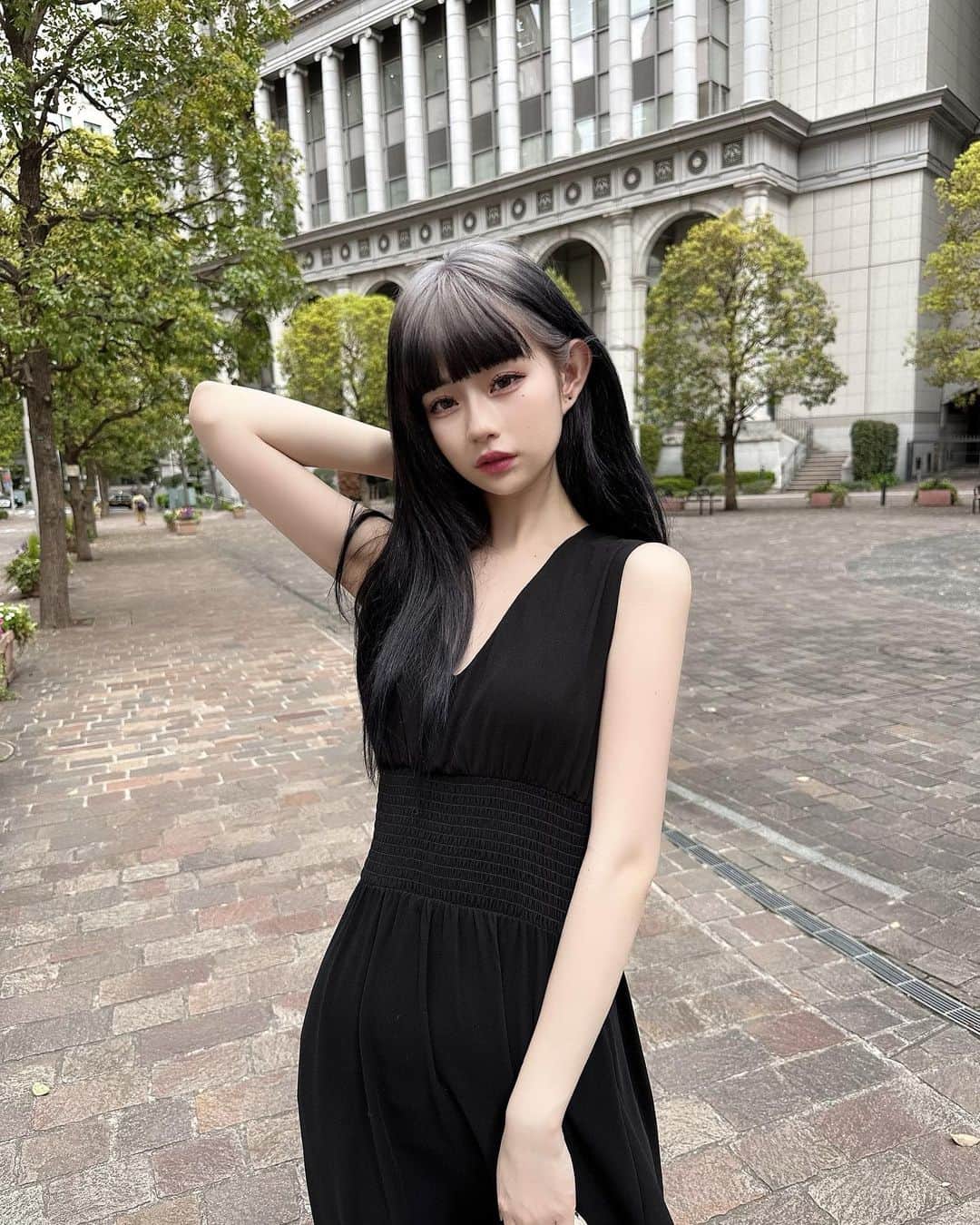 かれんのインスタグラム：「･ ･  @cherimi_official のお洋服本当に鬼可愛いから絶対チェックしてね🤍🖤」
