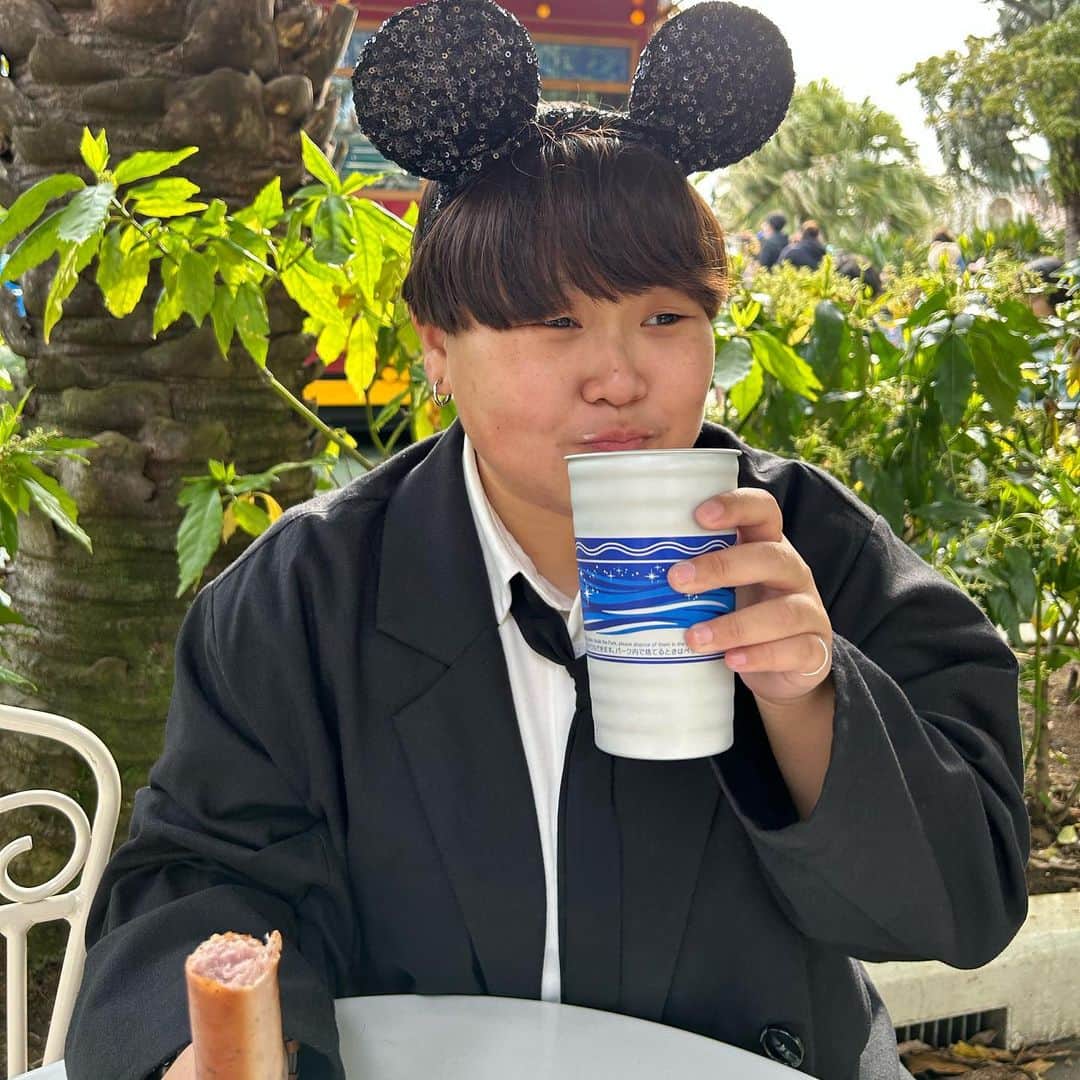 みっきーさんのインスタグラム写真 - (みっきーInstagram)「Tokyo Disneyland  この前インしたときのまとめて📮  40周年もめっちゃ盛り上がりそうでわくわくが止まらない…！    #disney #disneyland #tokyodisneyland #tokyodisneyresort #ディズニー #ディズニーランド #ディズニーリゾート #東京ディズニーランド #東京ディズニーリゾート #ディズニーポートレート」4月11日 19時55分 - mikkichannel
