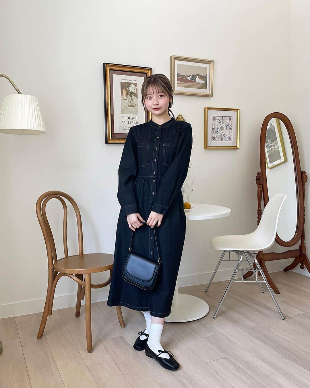 DHOLIC SNAPのインスタグラム：「denim sale 👖💙 up to20%off 📢  オールーシーズン使える 着回し力も抜群のデニムが 期間限定で最大20%OFF✔︎  このお得な機会をお見逃しなく🛒」