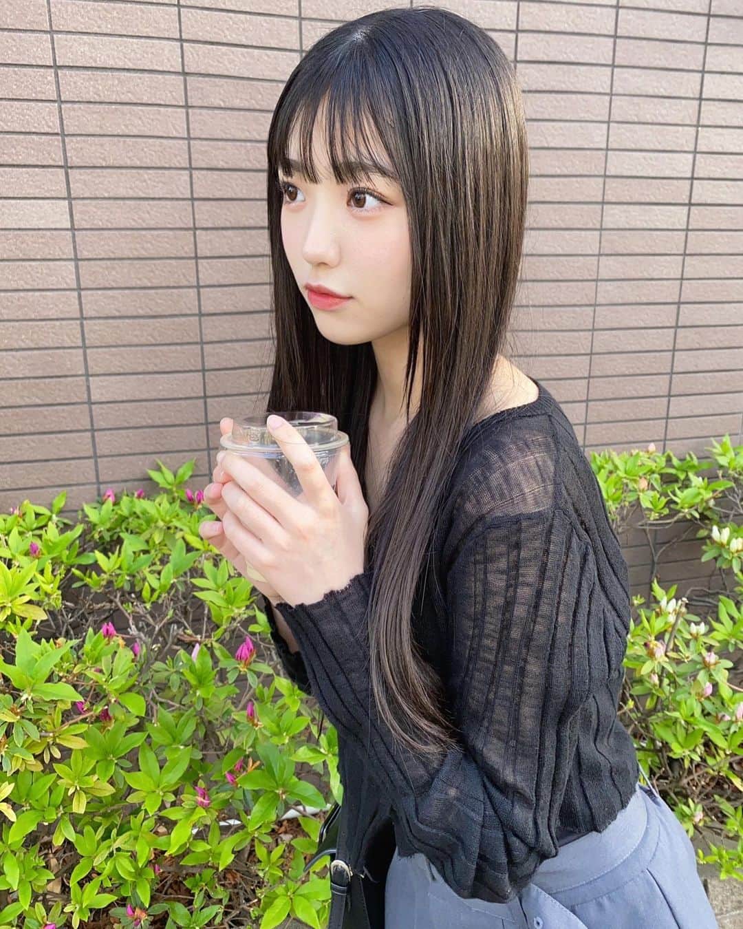 小濱心音のインスタグラム：「🌳  お姉ちゃんと散歩した日です！  #AKB48 #17期研究生 #散歩」