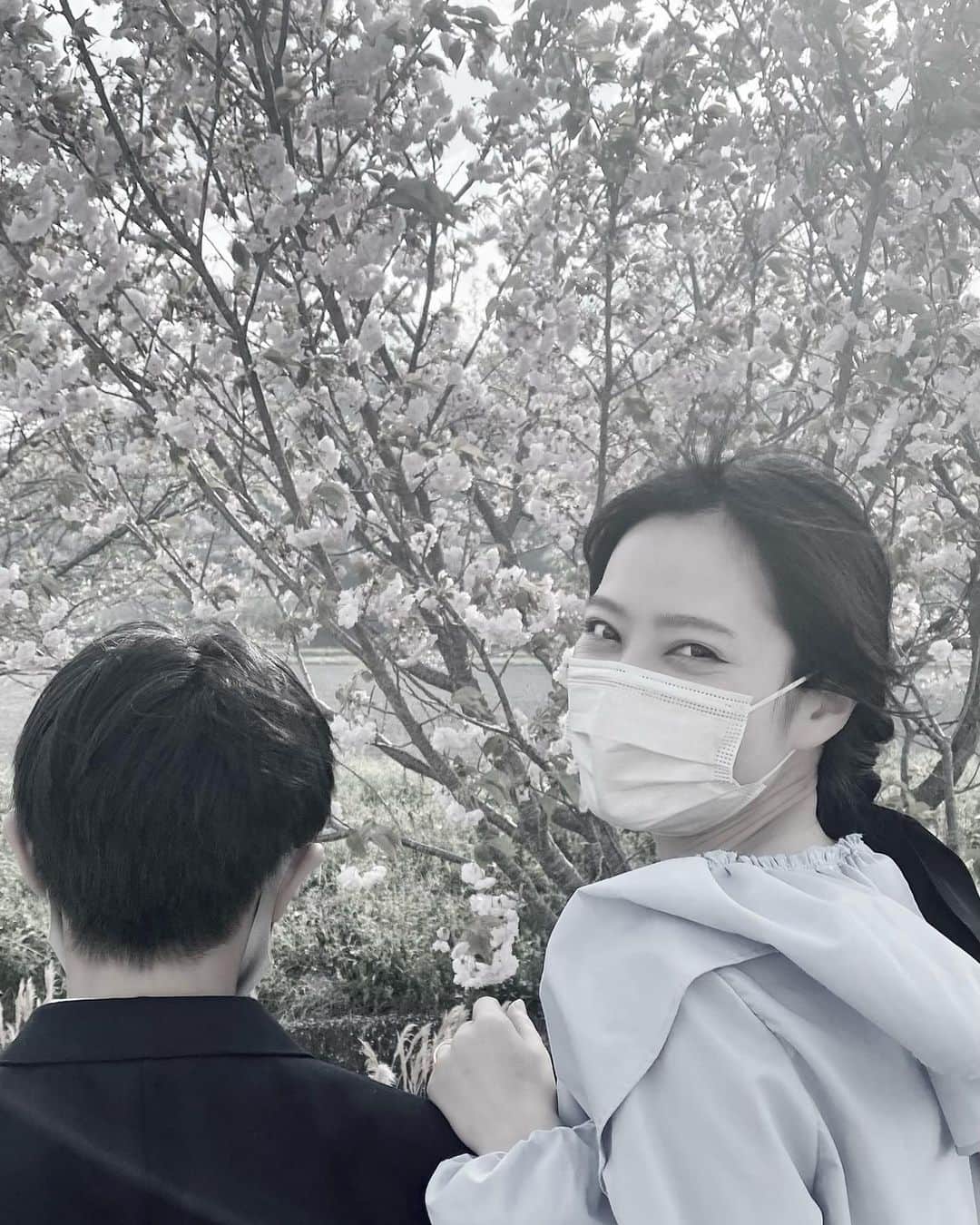 けいこのインスタグラム：「中学校入学おめでとう💙 彼女できるかな~🤭」