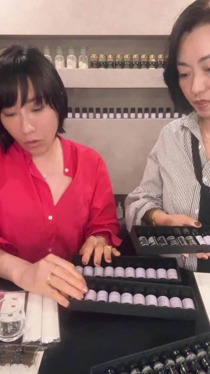 風間ゆみえのインスタグラム：「IAPA x Bemoderation アロマ調香スタイリスト講座の説明会Instagram Live @roomys.official  @tomokosaito_aromatique_studio  @iapa2013」