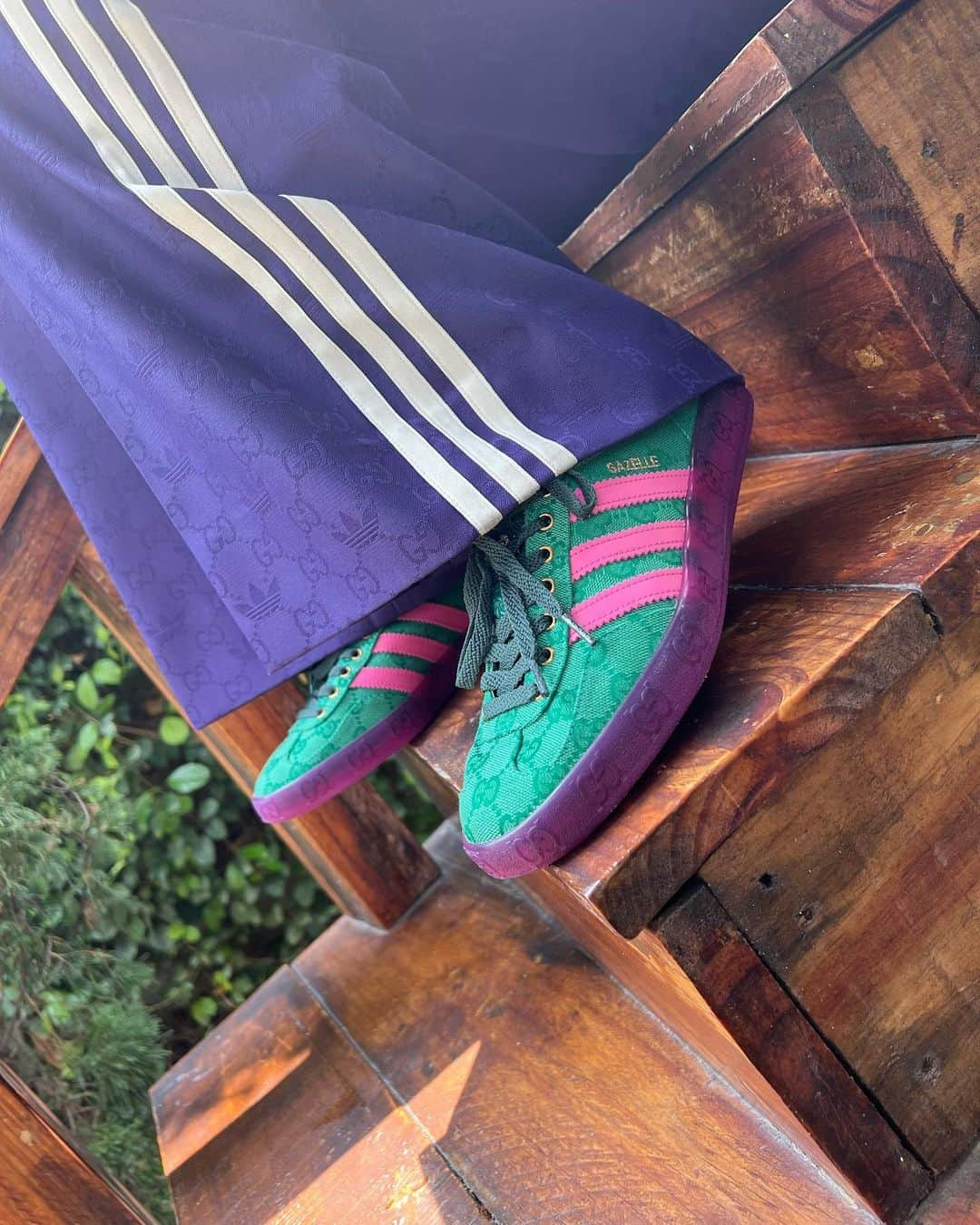 Araya Alberta Hargateさんのインスタグラム写真 - (Araya Alberta HargateInstagram)「#adidasxGucci #adidasThailand #adidasOriginals #createdwithadidas」4月11日 21時01分 - chomismaterialgirl