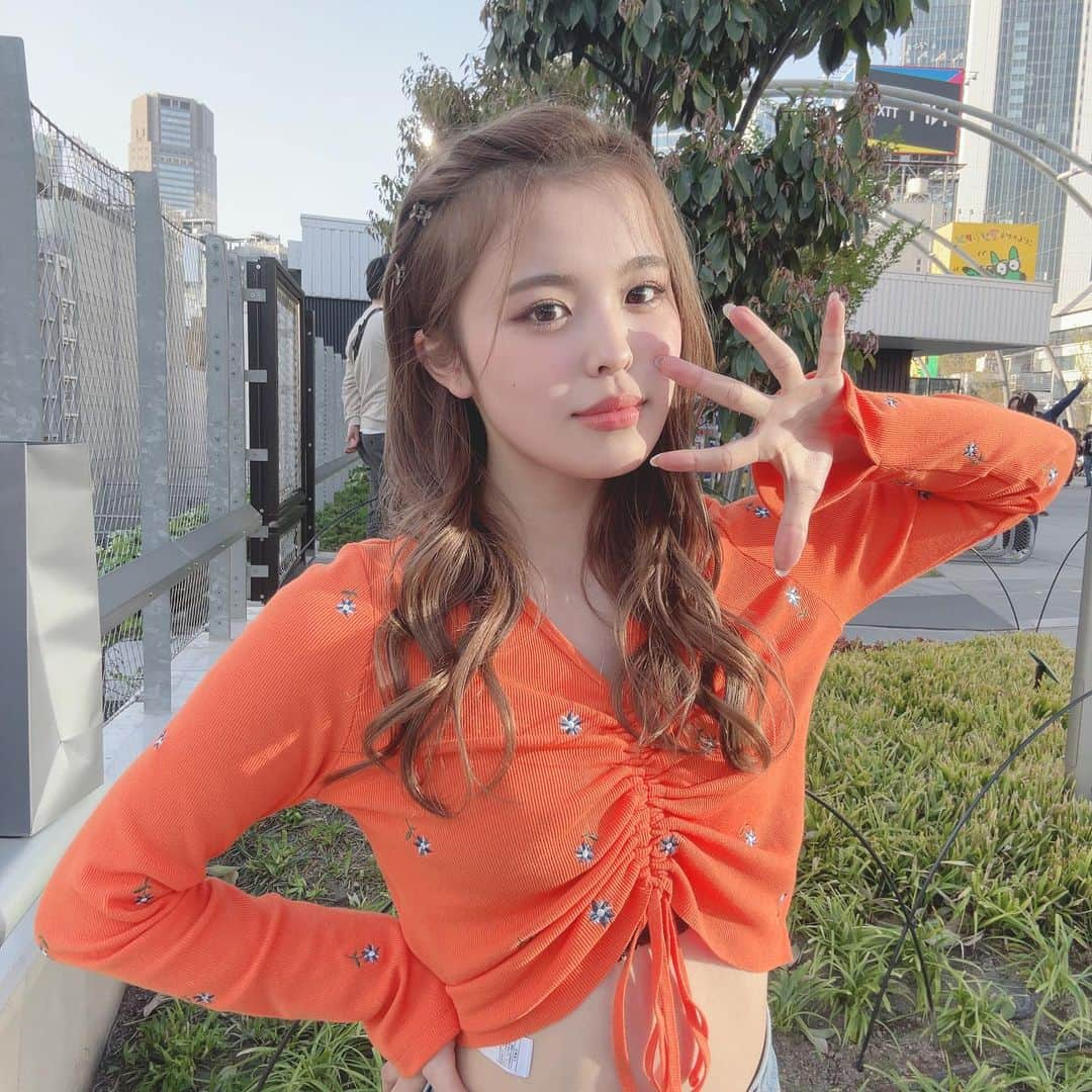 おさきさんのインスタグラム写真 - (おさきInstagram)「あったかーいね🌼🧡」4月11日 21時31分 - sakichanman_you