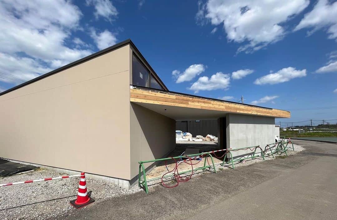 COGITEさんのインスタグラム写真 - (COGITEInstagram)「4/28（金）15:00-19:00 オープンハウス開催します。 詳細はプロフィールのサイトリンクからご覧ください^_^  #オープンハウス #見学会」4月11日 21時26分 - cogite_jp
