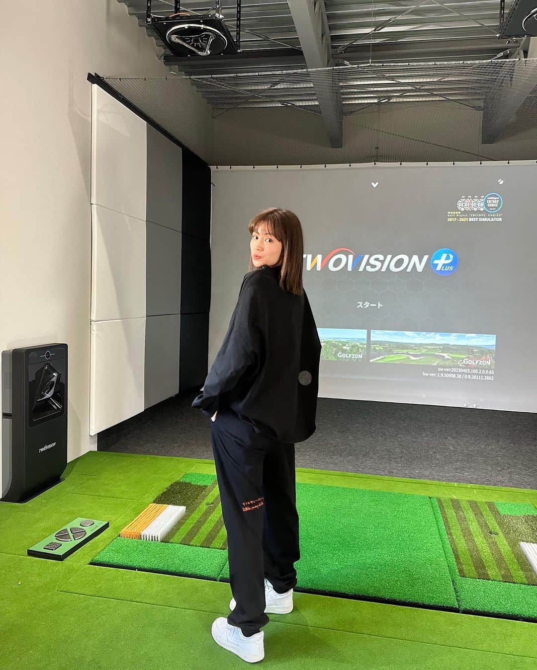 のインスタグラム：「Golf lesson🏌️‍♀️ 意識するこ多いけど！！もっと、力抜いてできたらいいな🌸  @yoshinaga_golf  ありがとうございました🫡」