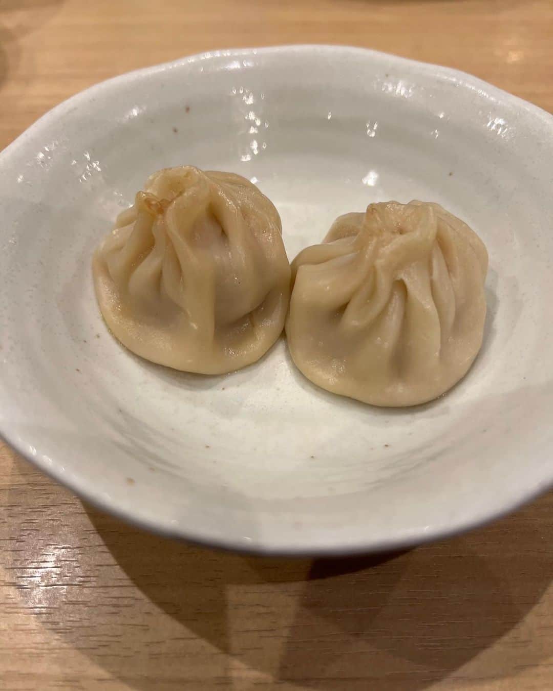 秋元康さんのインスタグラム写真 (秋元康Instagram)「栄児ロンアール四川料理本郷三丁目 吉野晃章 撮影 みのべたつひろ