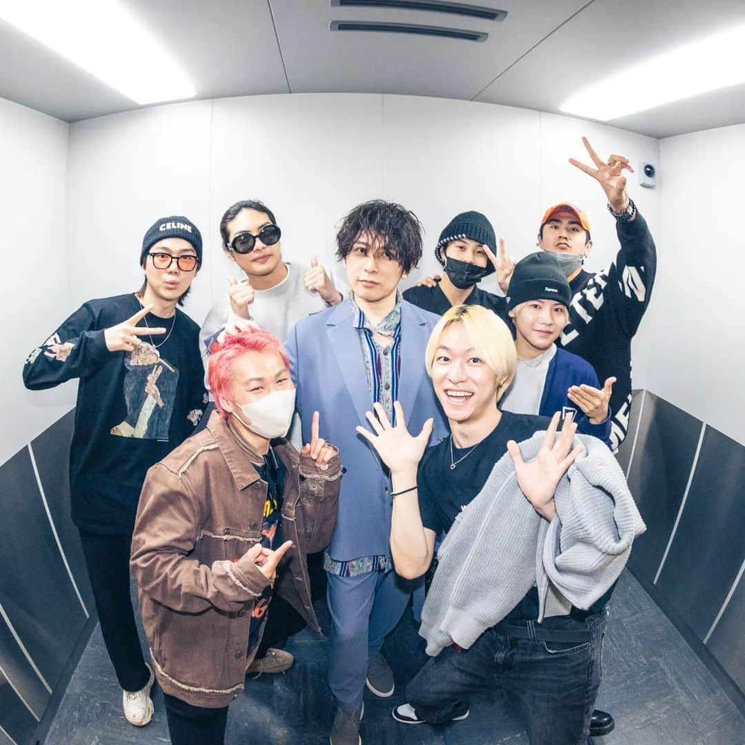 堂珍嘉邦さんのインスタグラム写真 - (堂珍嘉邦Instagram)「ビルボード横浜～‼️完走しました🤩  お越しくださった皆様、ありがとうございました😚 戦のナンバーもサイコーに楽しかった!!  シリーズ化したいっ🎵」4月12日 3時34分 - yoshikuni_dohchin_official