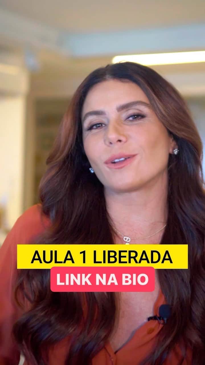 Giovanna Antonelliのインスタグラム：「✅ Aula 1 Liberada.  Se você quer descobrir as duas primeiras etapas para construir o sucesso e ter a sua vida dos sonhos, assista à aula 1 do Construindo o Seu Sucesso.  Essa aula sairá do ar em breve.」
