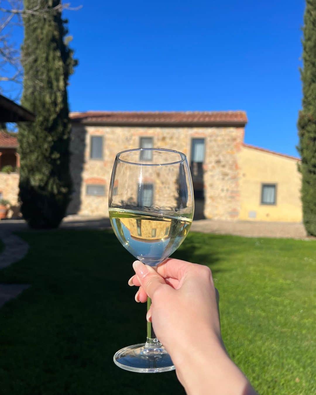 Giann Chanさんのインスタグラム写真 - (Giann ChanInstagram)「Find the locations as below👇🏻  1. Punto Panoramico Crete Senesi Agr. Baccoleno  2. Borgo Iesolana  3. Le melosa Resort   #Tuscany #Florence #Italy」4月11日 22時45分 - chan.tsz.ying