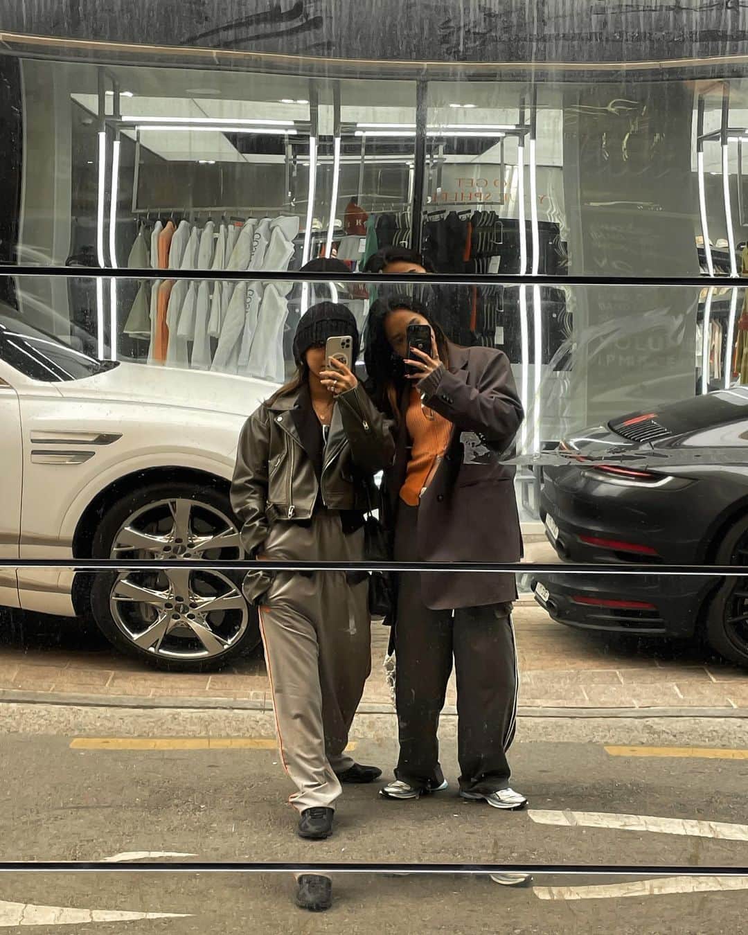 MIRAI TAKASHIMAさんのインスタグラム写真 - (MIRAI TAKASHIMAInstagram)「まじで、どう頑張っても❗️ ちびでぶ横長女に見える鏡だった☺️ #aclent #韓国」4月11日 23時13分 - miiiiiraixx