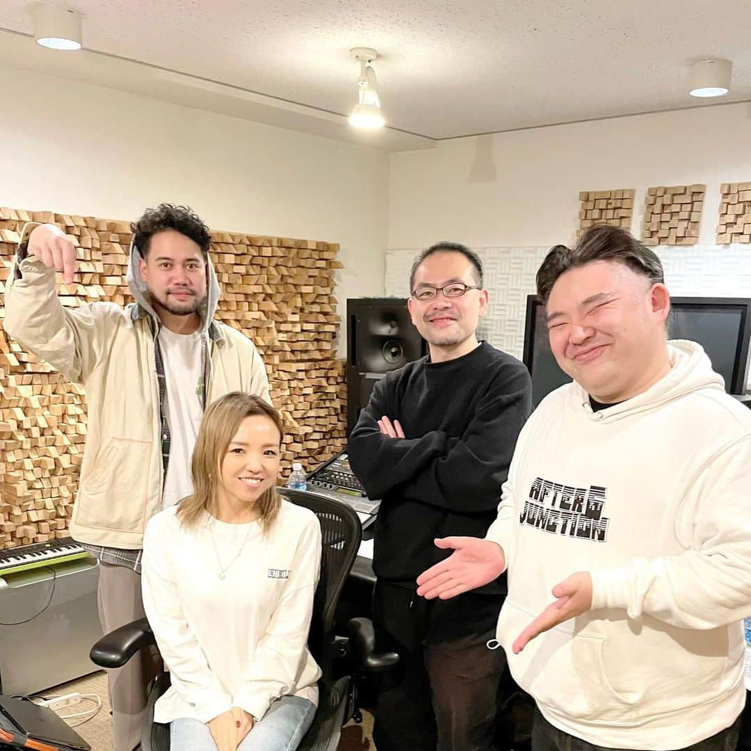 宏実のインスタグラム：「"GAME OVER" recording day☺️  with MANABOON さん、MINE-CHANGさん、 JAY'EDさん  しあわへー🤤♡」