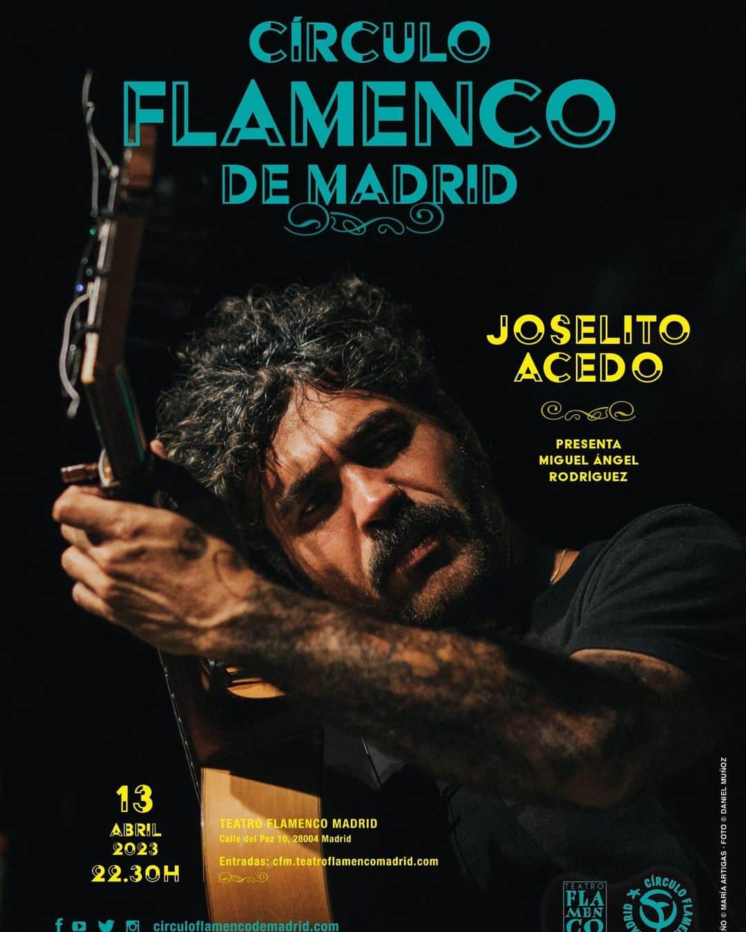 DeFlamenco.comのインスタグラム：「El jueves 13 de abril continua el ciclo de conciertos de la décima temporada del Círculo Flamenco de Madrid con una cita protagonizada por la guitarra de Joselito Acedo. Comenzará a las 22:30 -con la presentación de Miguel Ángel Rodríguez- en el Teatro Flamenco Madrid (Teatro Alfil), situado en la calle del Pez 10. El cartel es un diseño de María Artigas. El público general puede adquirir las entradas en: cfm.teatroflamencomadrid.com  @joselitoacedo @flamencomad @teatroflamadrid   #flamencomadrid #madridflamenco」