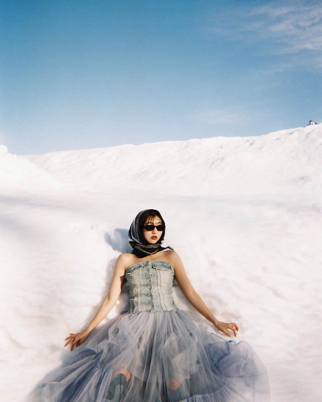 のインスタグラム：「😂🤣🤧  Photo by Yumi Kawai 🤍 @yumijaga」