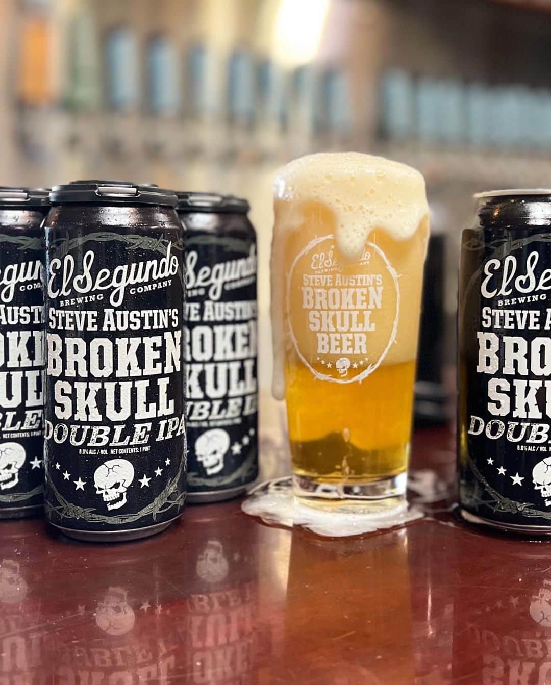 ストーン・コールド・スティーブ・オースチンさんのインスタグラム写真 - (ストーン・コールド・スティーブ・オースチンInstagram)「Broken Skull Double IPA. 8% ABV In stores now. Cheers! #beer #craftbeer #usa #america  🇺🇸🇺🇸🇺🇸 @esbcbrews @brokenskullbeer」4月12日 1時01分 - steveaustinbsr