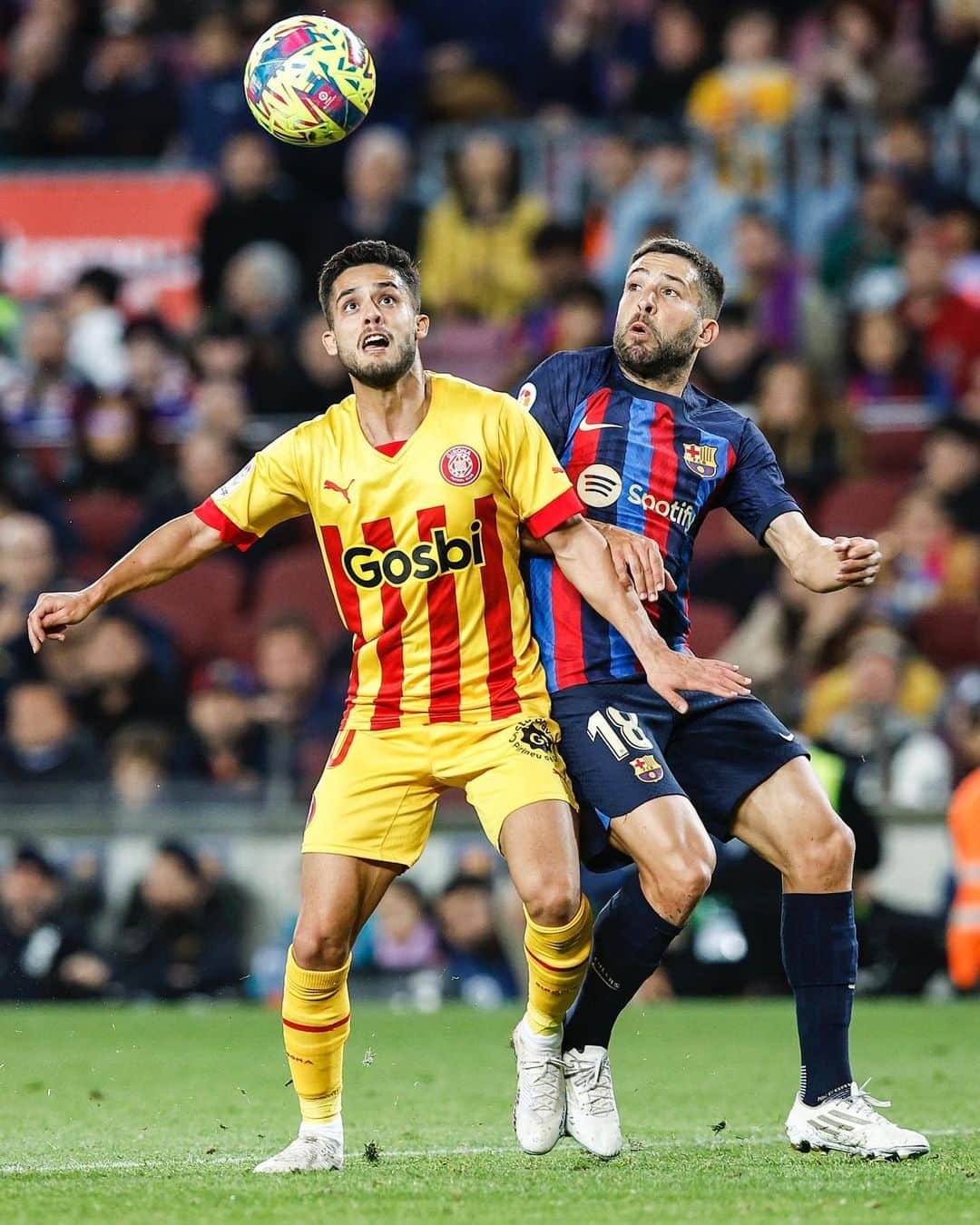 ジョルディ・アルバさんのインスタグラム写真 - (ジョルディ・アルバInstagram)「⚔️🔵🔴 @fcbarcelona」4月12日 1時10分 - jordialbaoficial