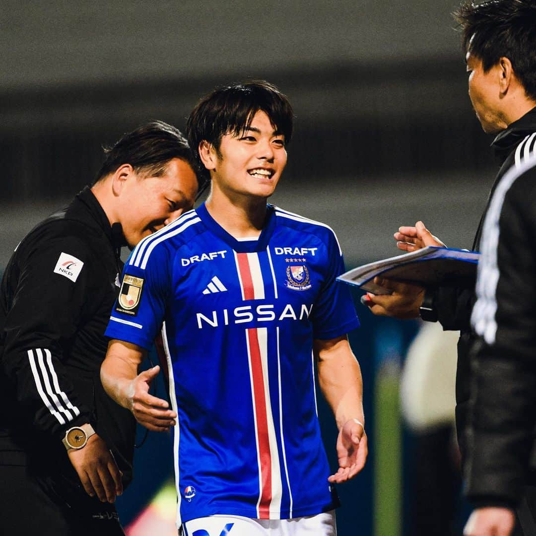 横浜F・マリノスさんのインスタグラム写真 - (横浜F・マリノスInstagram)「Debut👏✨#fmarinos #木村卓斗」4月12日 12時10分 - yokohamaf.marinos