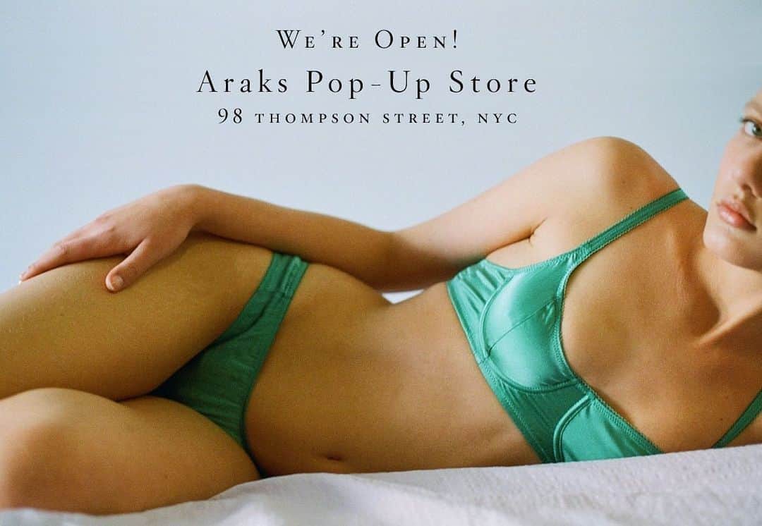 Araksのインスタグラム：「Hello New York, our first pop-up store is open! Come visit, we're here till 7pm tonight.⁠ ⁠ 98 Thompson Street, NYC, 10012⁠ ⁠ Monday to Saturday: 12pm-7pm⁠ Sunday: 12pm-6pm⁠ ⁠ Find your perfect fit and shop the new collection 🌈⁠ #ColorByAraks #SlowFashion」