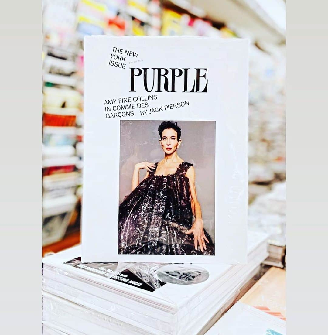 オリヴィエ・ザームさんのインスタグラム写真 - (オリヴィエ・ザームInstagram)「New Purple#40 on NYC and in NYC Cover featuring my friend the iconic fashion journalist AMY @amyfinecollinsibdl wearing @commedesgarcons SS 2023 collection shot by Jack Pierson」4月12日 4時25分 - ozpurple