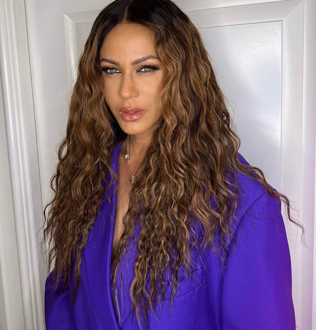 のインスタグラム：「💜💜💜 #nicoleariparker yesterday」