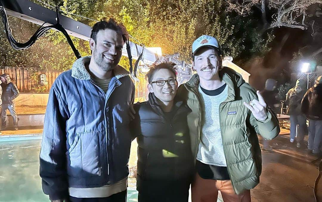 ジェームズ・ワンのインスタグラム：「Going for a midnight dip on the set of NIGHT SWIM with the great team of director @brycejmcguire and DP @charlie_sarroff   Yes, the common swimming pool can be very scary!  #atomicmonster #blumhouse」