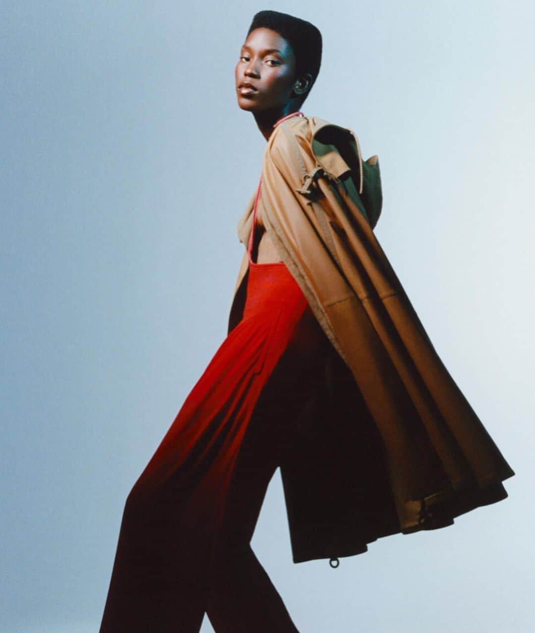 IMG Modelsさんのインスタグラム写真 - (IMG ModelsInstagram)「Abrupt Seasonal Dressing. ☑️ @laurrreyes showcases the latest #fashion collections for @harpersbazaarus. #📷 @lucieroxxx #👗 @camillebwaddington #✂️ @kalle_eklund #💄 auroregibrien #IMGmodels」4月12日 7時36分 - imgmodels