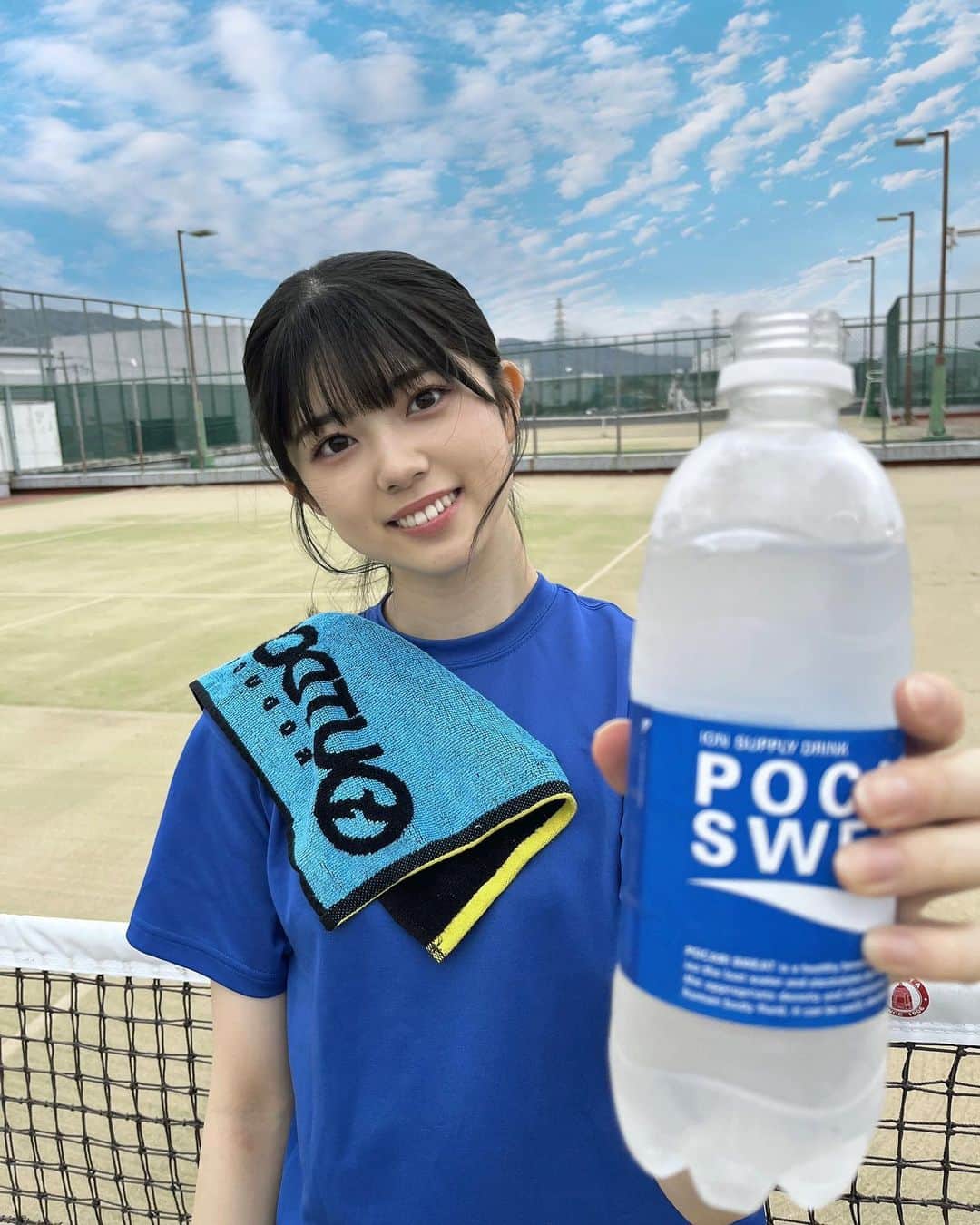 のインスタグラム：「⌇ 𝗌𝗉𝗈𝗋𝗍𝗌 𝗀𝗂𝗋𝗅 ⁡ ⁡ こう見えてテニス部キャプテンしてました😳 ⁡ あの頃は日焼けで真っ黒だったけどね🎾☀️ ⁡ ⁡ #05 #idol #nmb #jk #ljk #アイドル #スポーツ女子 #テニス #tennis #sports #ポカリスエット #ポカリフォト #ポカリ女子」