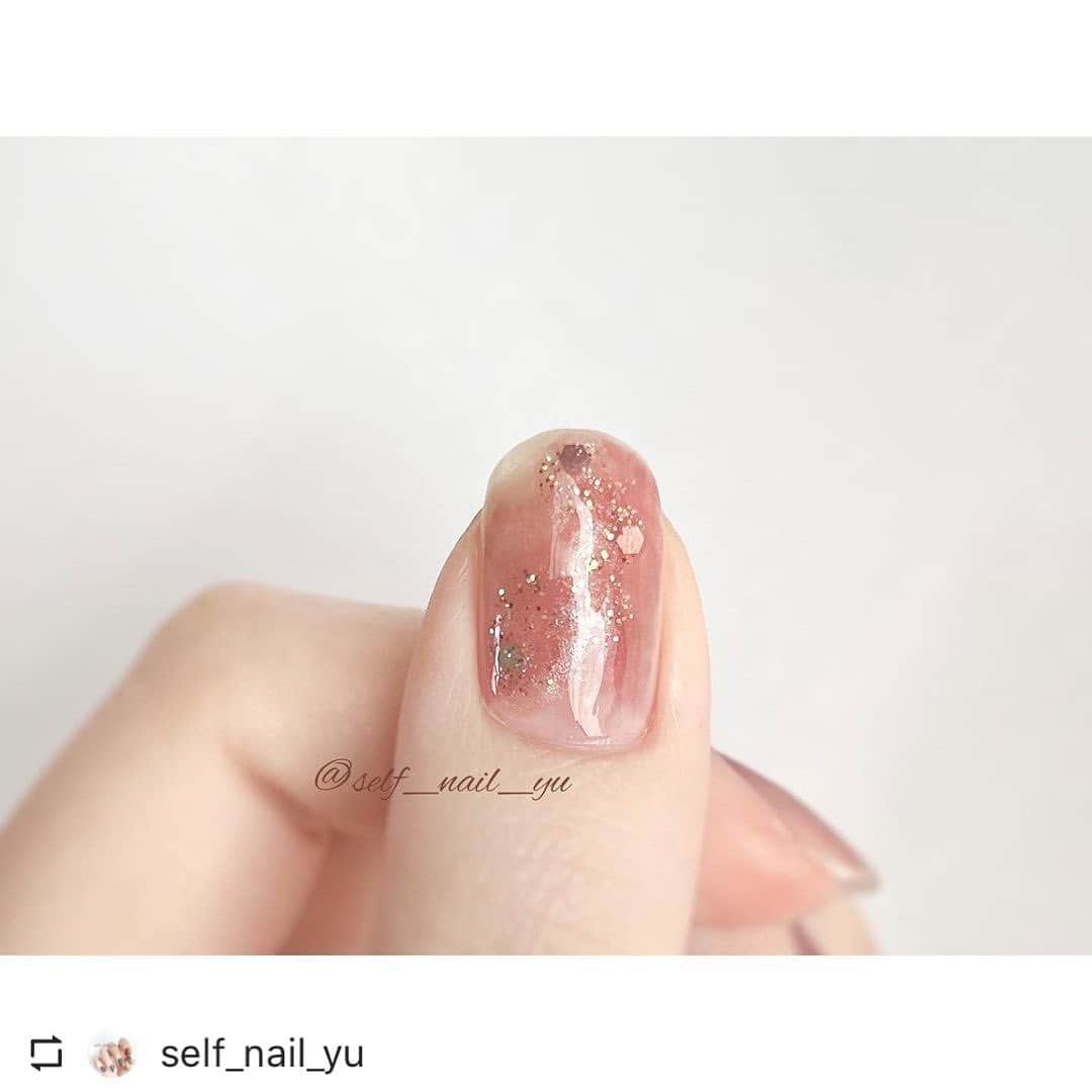 【PLANET NAIL（プラネット ネイル）】公式さんのインスタグラム写真 - (【PLANET NAIL（プラネット ネイル）】公式Instagram)「@self_nail_yu さま PLANET NAIL ラメネイル #plb27 #銀河の遊歩道  を使ったネイルデザインのご紹介ありがとうございます💅💗 ====================  ❀ 𓂃𓈒𓏸  桜ニュアンスネイル  先月やっていたネイルです🕊🌸    体調を崩して少しインスタを お休みしていました🤧  今はもうだいぶ回復したので、また少しずつ 投稿していきたいと思います🙋‍♀️     使用ポリッシュ ⋆┈┈┈┈┈┈┈┈┈┈┈┈┈┈┈┈⋆ ✵デュカート N77 ラズベリートリュフ ✵キャンメイク N50 ✵キャンメイク N49 ✵しずくネイルポリッシュ06 シアーホワイト ✵Dear.A SE02 ✵プラネットネイル PLB27 銀河の遊歩道 ✵パラドゥミニネイル PK14 ✵フレンドネイル セピアコート ⋆┈┈┈┈┈┈┈┈┈┈┈┈┈┈┈┈⋆     #ネイル #セルフネイル #ポリッシュネイル #プチプラネイル #キャンメイクネイル #ピンクネイル #ニュアンスネイル #桜ネイル #ショートネイル #しずくネイルシール #ちび爪 #ポリッシュ #パラドゥネイル部 #セルフネイル部 #プラネットネイル #planet_jp」4月12日 20時37分 - planet.jp