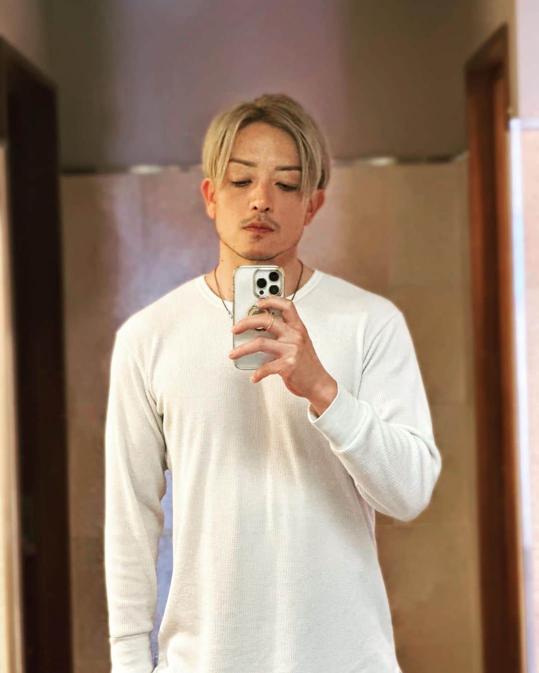 SHU-YAのインスタグラム：「xxx」