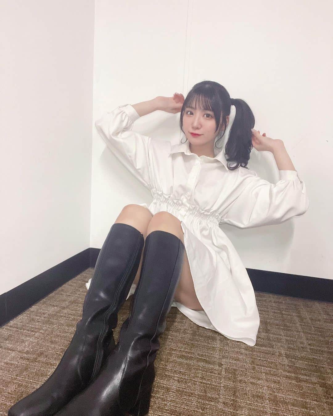 藤田みゆのインスタグラム：「. ポニーテールよりサイドポニーが好き🐴♡」