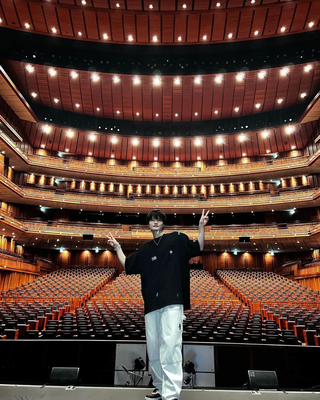 瀧澤翼さんのインスタグラム写真 - (瀧澤翼Instagram)「#ミュージカルspy  兵庫公演楽しんでおりますっ🔥」4月12日 21時49分 - tsubasa_takizawa