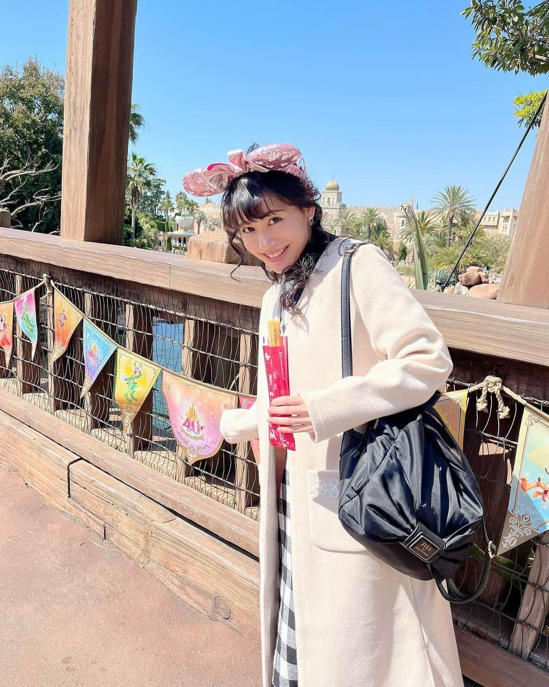 田中めぐみさんのインスタグラム写真 - (田中めぐみInstagram)「【#Disney】  ❤️親友ちゃんと🏰🌏デート❤️  大人ディズニー●🎀●  🚁ソアリン🌌と、 トイ・ストーリー・マニア！🤖 に無事、乗ることができました〜🎡  ちなみに・・・🤩 あま💞1時間のベスト記録🎯更新👏  止まらない弾丸トークに🗣️ 幸せ空間🧸🐢🦊最高だったな〜🥰  次は🤭ランド🏰やね〜🤩❣️  #ディズニー #ディズニーシー #ミッキー #ミニー #ダッフィー  #メルヘン #かわいい #可愛い #夢の国  ‪#駄菓子アナウンサー‬ ‪#駄菓子屋 #駄菓子女子 ‬ ‪#駄菓子 #日本駄菓子協会 #公認‬  ‪#女子アナ #フリーアナウンサー ‪#田中めぐみ #ホリプロ #アナウンサー‬  🎙お仕事のご依頼は💁‍♀️ プロフィールのリンクから、 事務所にお問合せお願いします！  https://lit.link/tanakamegumi12」4月12日 13時10分 - megumin5rp