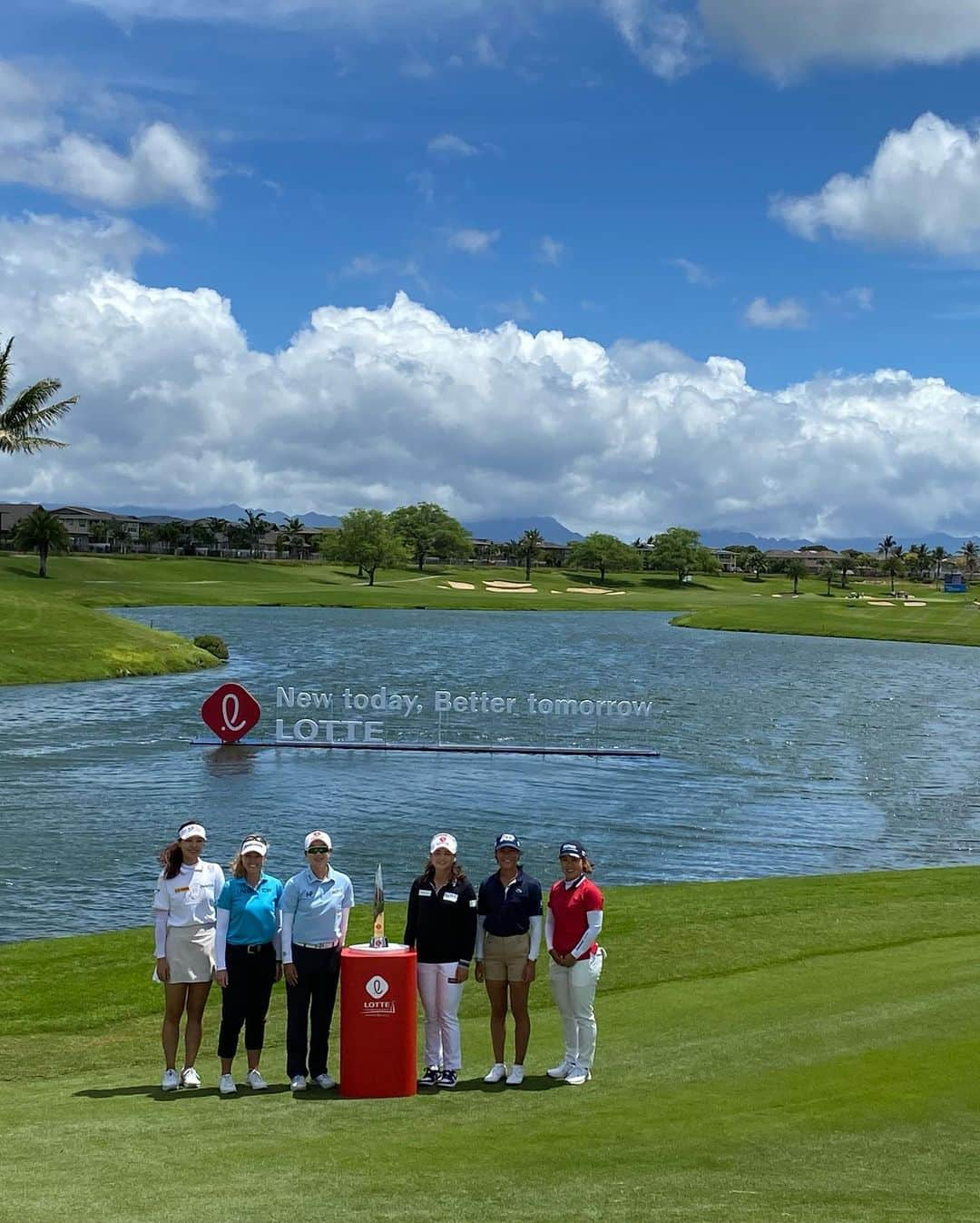 チェ・ヘジンさんのインスタグラム写真 - (チェ・ヘジンInstagram)「Lotte championship is coming🔥  New today better tomorrow  #lottechampionship #hawaii #hoakaleicountryclub #lpga #golf」4月12日 14時14分 - hyejin_choi1