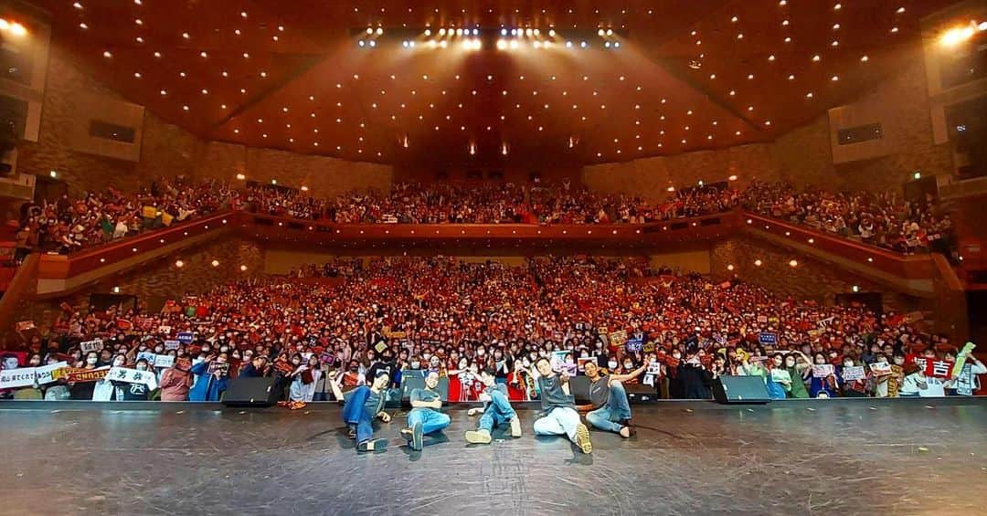 NESMITHのインスタグラム：「EXILE THE SECOND LIVE TOUR 2023 Twilight Cinema 岡山セカ友Photo📷✨ 全国各地の初めてなライブ会場に本当に感動と素敵な空間があるんだと再発見もある素敵なツアーになってます✨ #EXILETHESECOND #TwilightCinema #セカ友 #岡山」