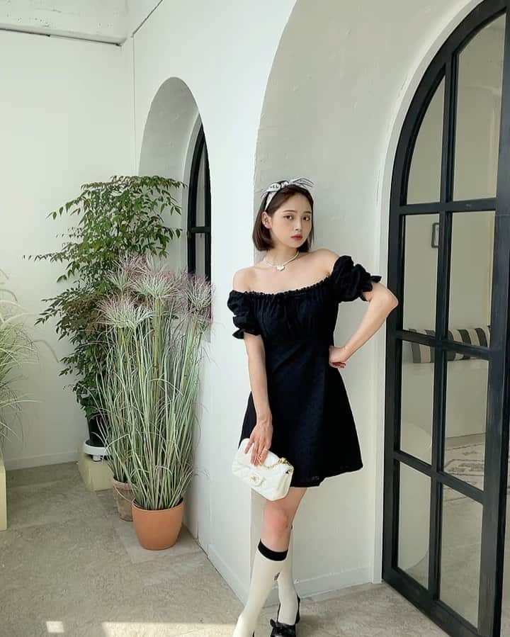 Yoonbitnaのインスタグラム：「꽃 꽃 꽃」