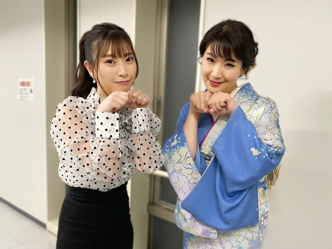 藤井香愛さんのインスタグラム写真 - (藤井香愛Instagram)「「名曲をあなたに うた恋！音楽会」ご覧いただきありがとうございました‼️  初めてお会いできました、小林幸子さん✨ 貴重なお話も、たくさん聞かせていただきました。 とても気さくで明るく優しい大先輩です💞  大好きな市川由紀乃さん❤️ カワウソポーズをお願いしてしまいました🙇‍♀️かわいすぎる😍 たくさんお話しできて嬉しかったです…いつも本当優しい由紀乃さん。 これからも先輩方の背中を追って頑張ります🌟🕊  #小林幸子 さん　#市川由紀乃 さん　#うた恋音楽会  #藤井香愛　#夢告鳥 #徳間ジャパン　#歌謡曲　#演歌　#テレサテン さん　#つぐない　#昭和歌謡　#歌姫」4月12日 16時36分 - fujii_kawai