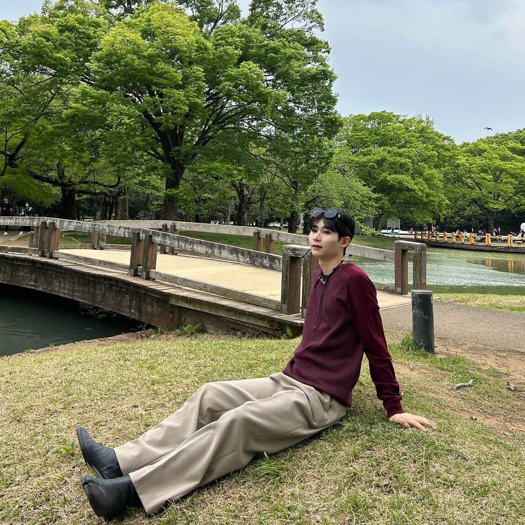 鈴木志音のインスタグラム：「最近暖かくて春服たくさん着れる︎︎︎︎︎☺︎︎︎︎︎︎︎︎︎✌︎   #おんおん日記」